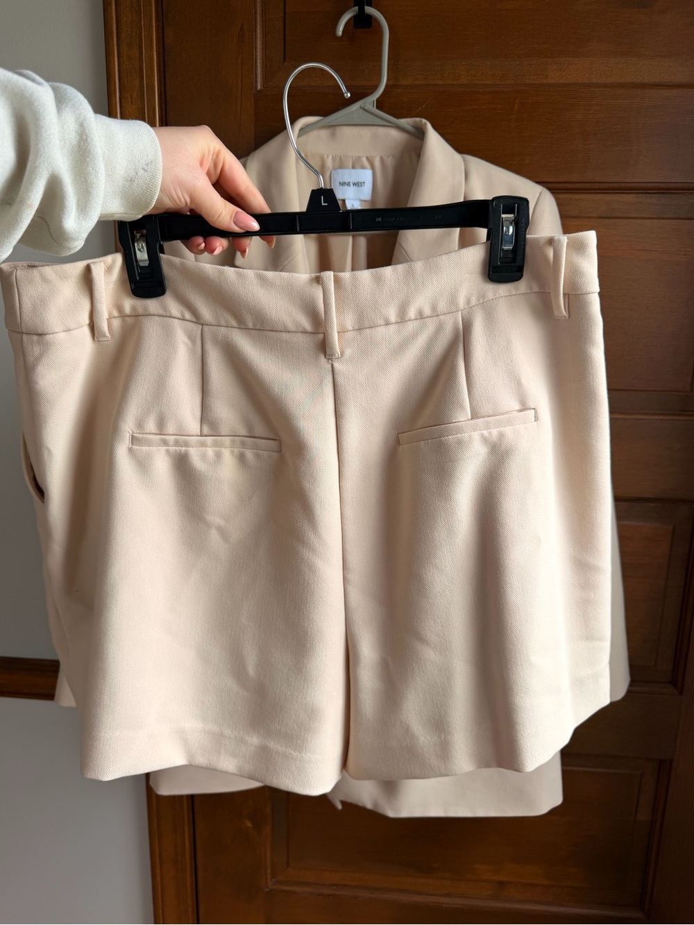 WOMENS NINE WEST BLAZER & SHORTS SUIT SET - Picture 6 of 7